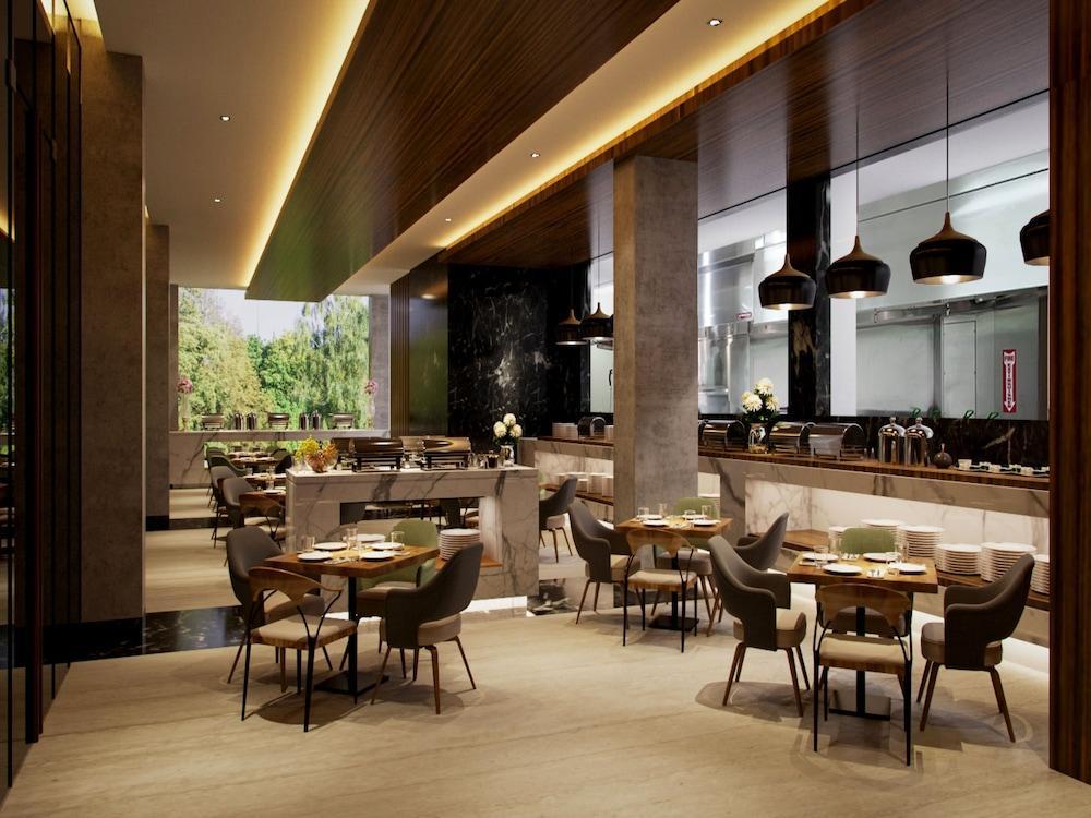 Aston Sidoarjo City Hotel & Conference Center Exterior foto